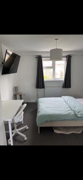 Contractors Rooms In Hythe